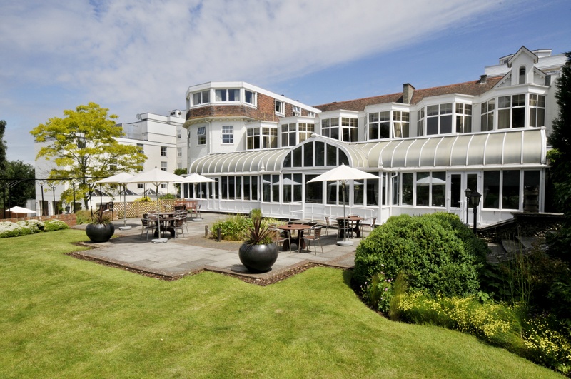 bromley-court-hotel---garden.jpg
